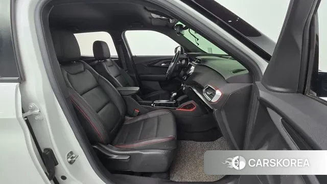 Chevrolet (GM Daewoo) Trailblazer 2021 Белый из Кореи, фото 2