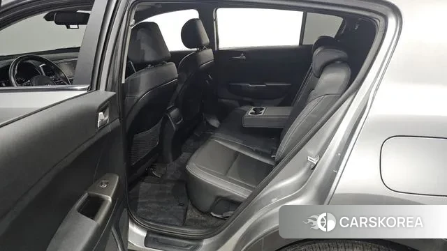 Kia Sportage The Bold 2021 Белый из Кореи, фото 2