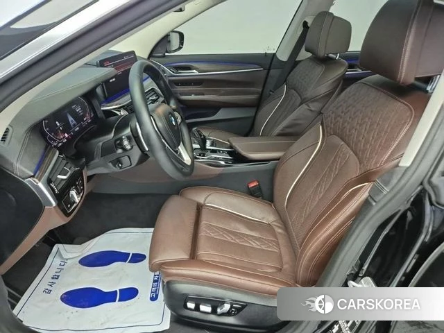 BMW 6 Series GT (G32) 2024 Черный из Кореи, фото 2