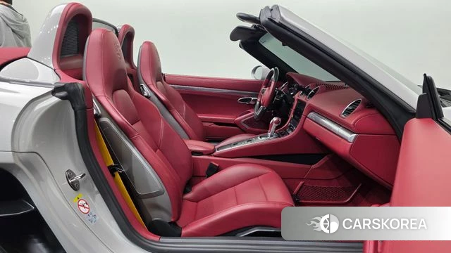 Porsche 718 Boxster 2021 Серебристо-серый из Кореи, фото 2