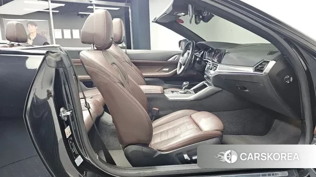 BMW 4 Series (G22) 2021 Черный из Кореи, фото 2