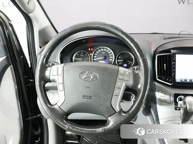 Hyundai The New Grand Starex 2018 Черный из Кореи, фото 2