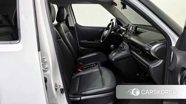 Hyundai Casper 2023 Белый из Кореи, фото 2