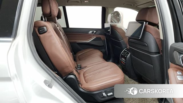 BMW X7 (G07) 2021 Белый из Кореи, фото 2