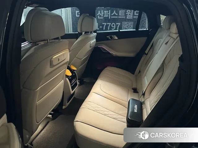 BMW X6 (G06) 2025 Черный из Кореи, фото 2