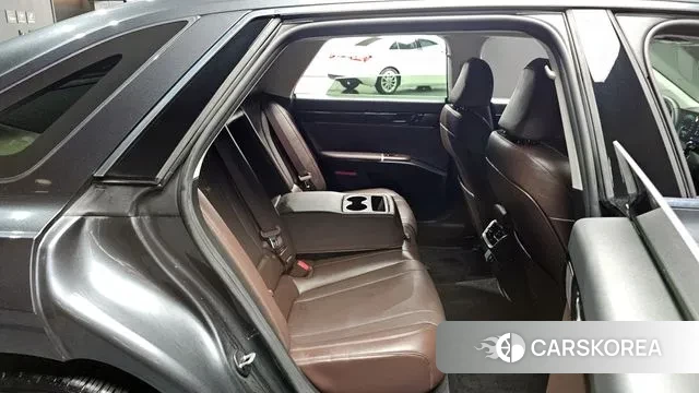 Hyundai Grandeur (GN7) 2023 Серый из Кореи, фото 2