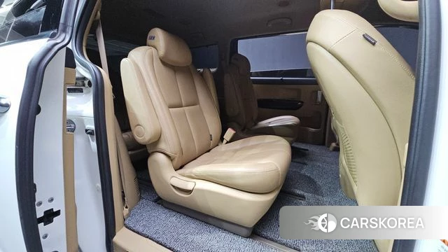 Kia The New Carnival 2018 Белый из Кореи, фото 2