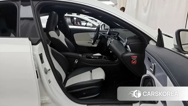 Mercedes-Benz CLA-Class C118 2020 Белый из Кореи, фото 2