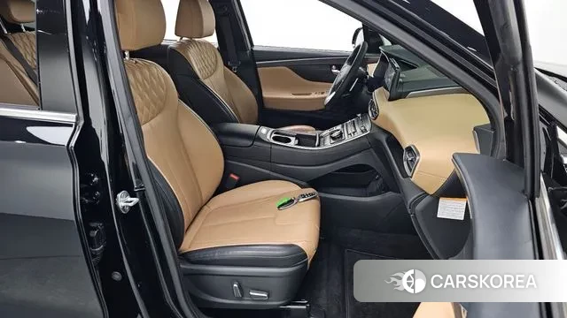 Hyundai The New Santa Fe 2022 Черный из Кореи, фото 2