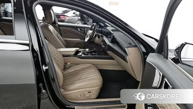 Kia K8 2022 Черный из Кореи, фото 2