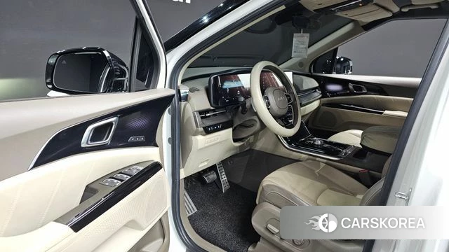 Kia Carnival 4th generation 2020 Белый из Кореи, фото 2