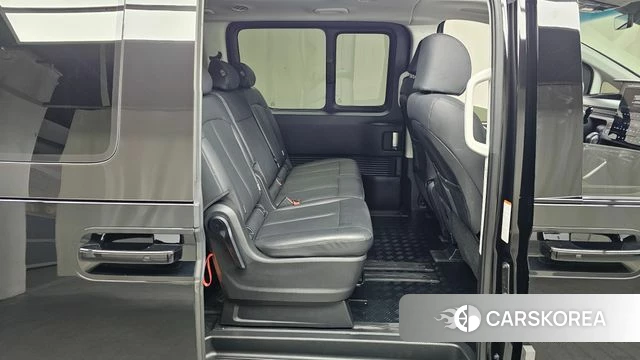 Hyundai Staria 2024 Черный из Кореи, фото 2