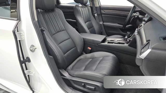 Honda Accord 10th Generation 2019 Белый из Кореи, фото 2