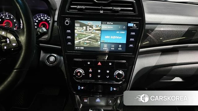 Ssangyong Tivoli Air 2021 Серебристо-серый из Кореи, фото 2