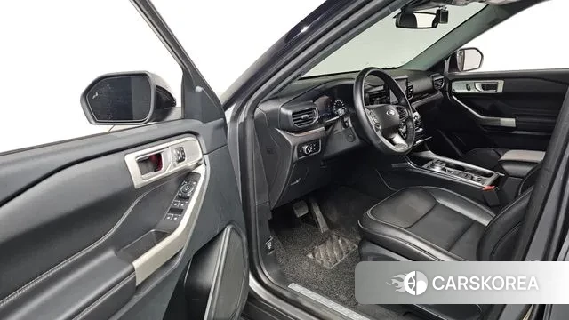 Ford Explorer 6th Generation 2023 Серый из Кореи, фото 2