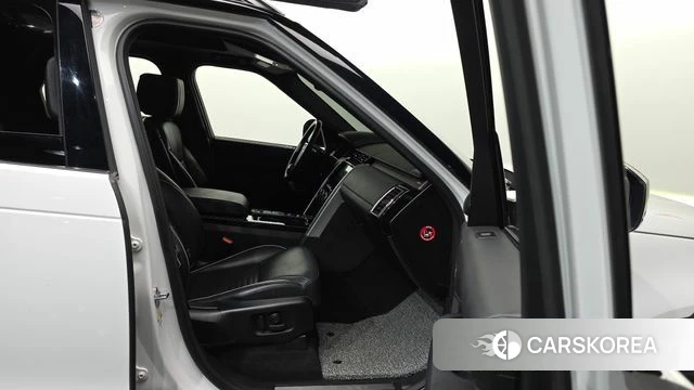 Land Rover Discovery 5 2019 Белый из Кореи, фото 2