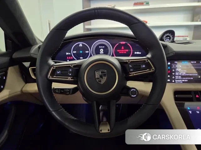 Porsche Taycan 2025 Небесно-голубой из Кореи, фото 2