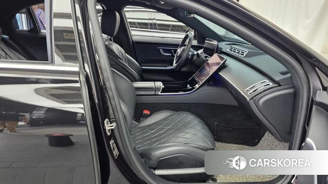 Mercedes-Benz S-Class W223 2023 Черный из Кореи, фото 2