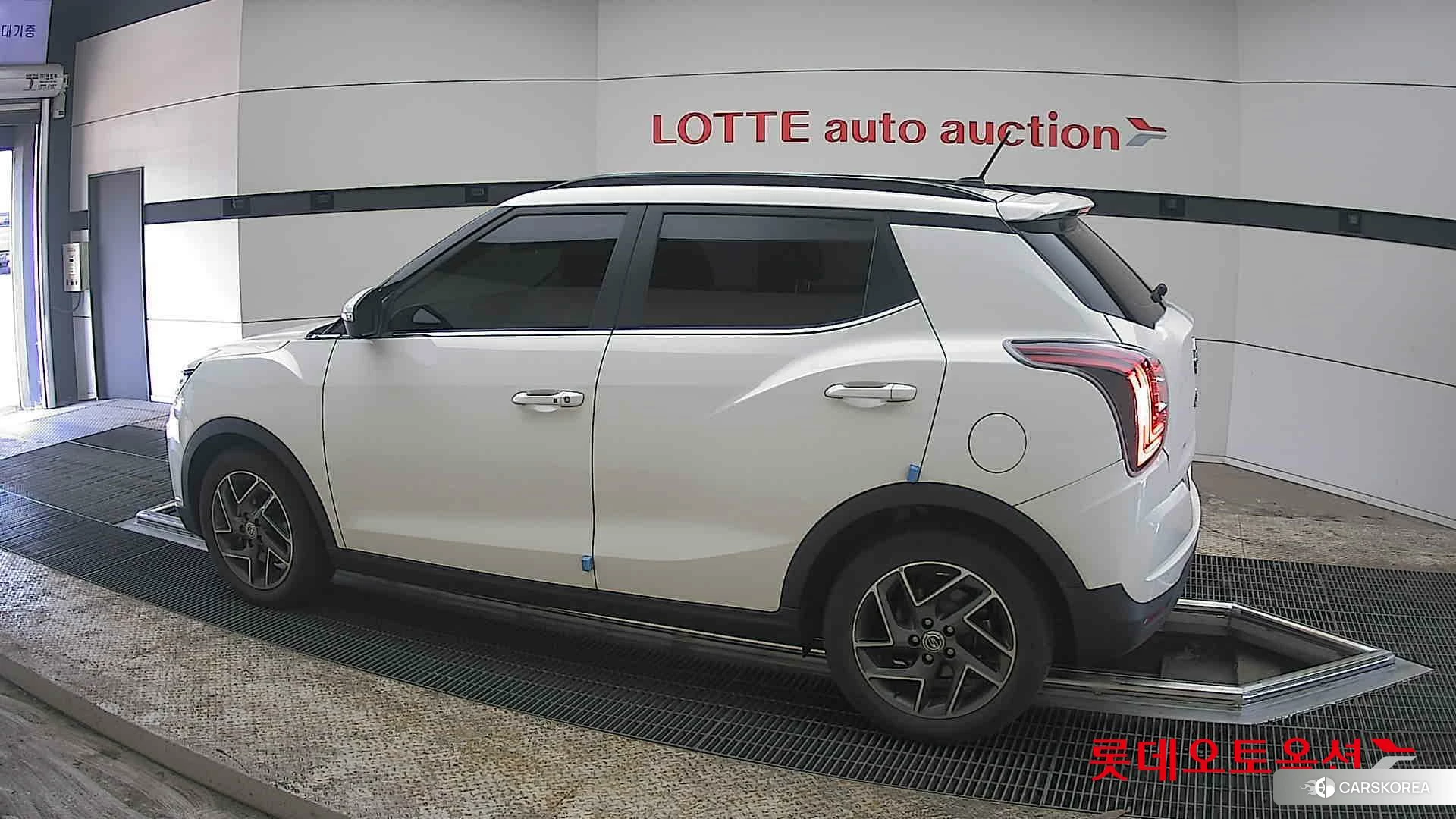 SsangYong Tivoli 2022 Grand White из Кореи, фото 2