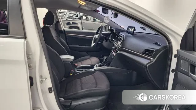 Hyundai The New Avante AD 2019 Белый из Кореи, фото 2