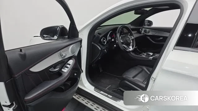 Mercedes-Benz GLC-Class X253 2018 Белый из Кореи, фото 2