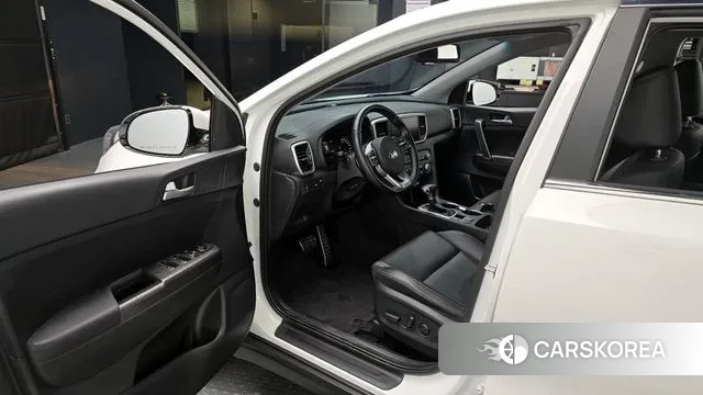 Kia Sportage The Bold 2021 Белый из Кореи, фото 2
