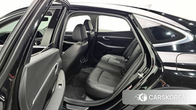 Hyundai Sonata (DN8) 2022 Черный из Кореи, фото 2