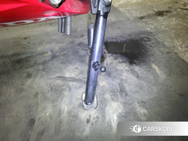 Проданный Honda CBR650R id 3997879 из Японии, фото 2