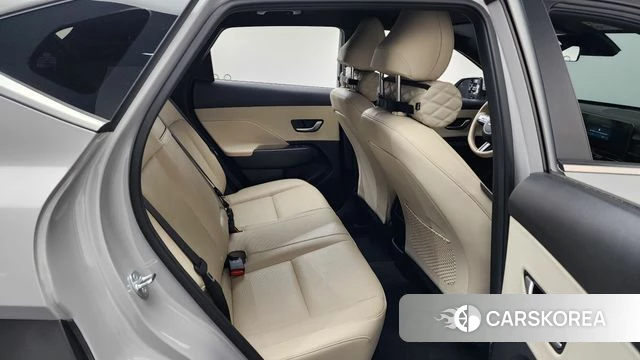 Hyundai Kona (SX2) 2023 Серый из Кореи, фото 2
