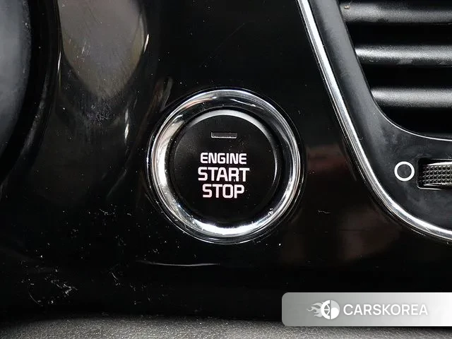 Kia All New Carnival 2018 Серебряный из Кореи, фото 2