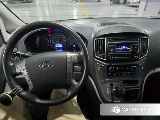 Hyundai The New Grand Starex 2018 Белый из Кореи, фото 2