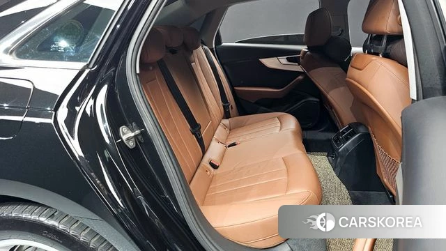 Audi A4 (B9) 2020 Черный из Кореи, фото 2