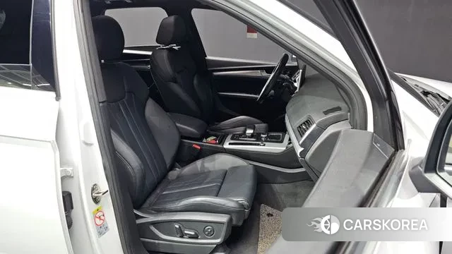 Audi Q5 (FY) 2020 Белый из Кореи, фото 2