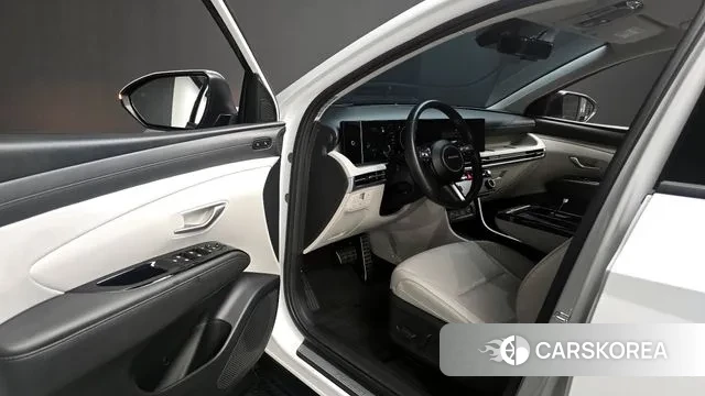 Hyundai The New Tucson (NX4) 2025 Белый из Кореи, фото 2