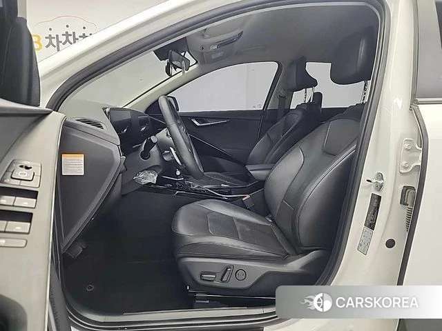 Kia Di Ol Nu Niro 2022 Белый из Кореи, фото 2