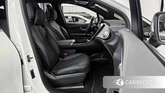 Mercedes-Benz EQS SUV X296 2023 Белый из Кореи, фото 2