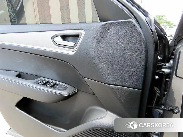 Renault Korea (Samsung) XM3 2023 Серый из Кореи, фото 2