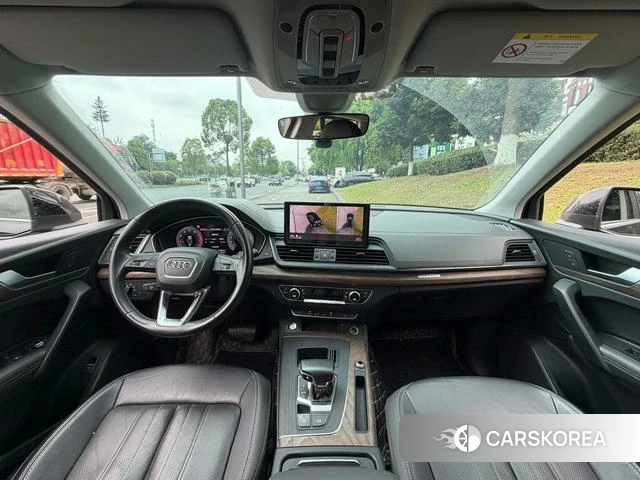 Audi Q5L 2022 Черный из Китая, фото 2
