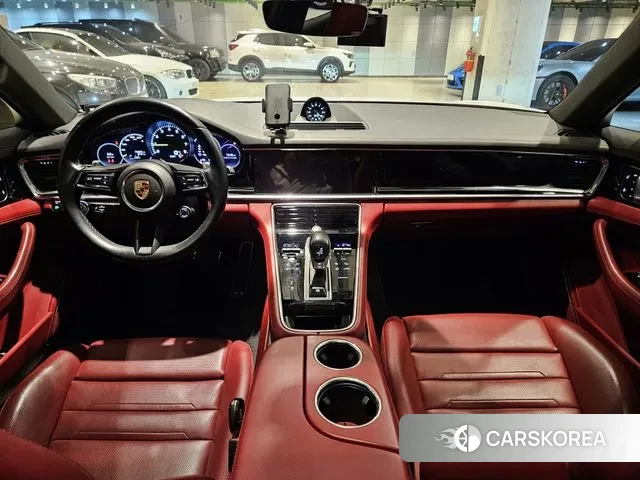 Porsche Panamera (971) id 3488384 из Кореи 2