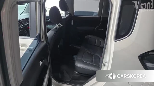 Kia The New Kia Ray 2023 Жемчужный цвет из Кореи, фото 2