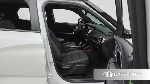 Chevrolet (GM Daewoo) Trailblazer 2022 Белый из Кореи, фото 2