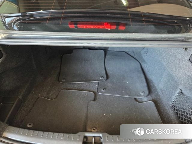Volvo S60 3rd generation 2022 Черный из Кореи, фото 2