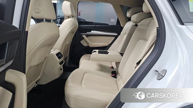 Audi Q5 (FY) 2022 Белый из Кореи, фото 2