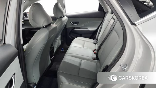 Hyundai Kona Hybrid (SX2) 2023 Серебристо-серый из Кореи, фото 2