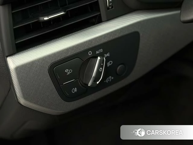 Audi A5 2022 Белый из Китая, фото 2