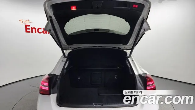 Mercedes-Benz GLA-Class X156 2019 Белый из Кореи, фото 2