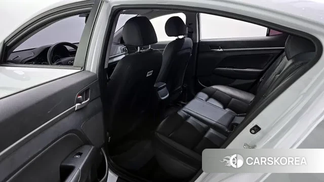 Hyundai The New Avante AD 2018 Белый из Кореи, фото 2