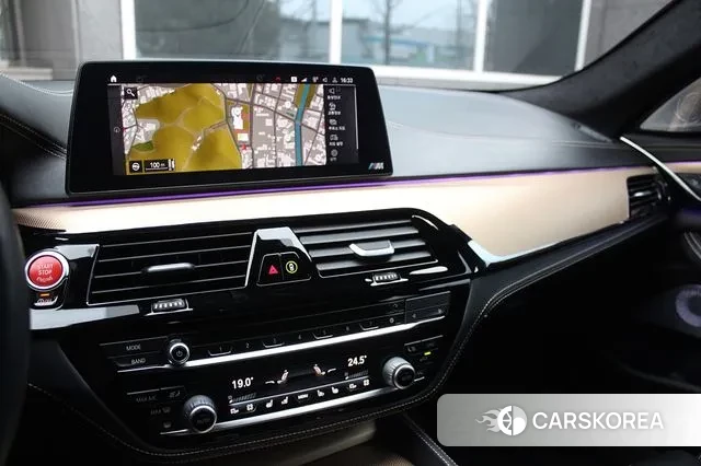 BMW M5 (F90) 2020 Черный из Кореи, фото 2