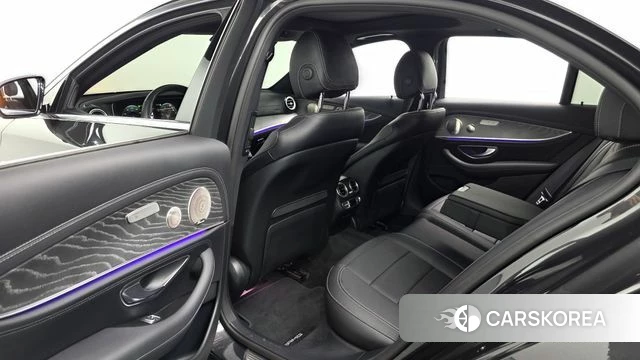 Mercedes-Benz E-Class W213 2022 Серый из Кореи, фото 2