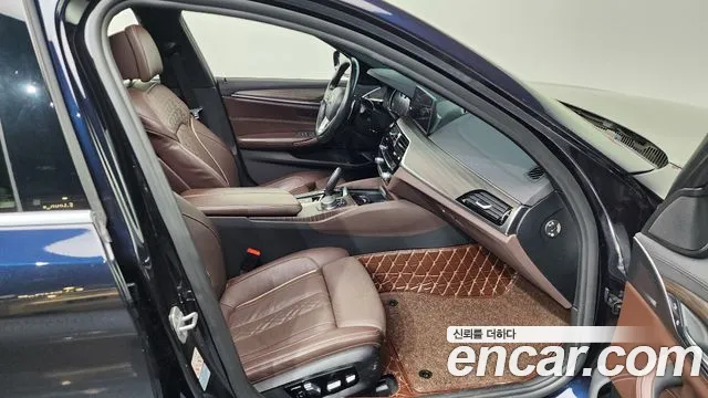 BMW 5 Series (G30) id 2673257 из Кореи 2